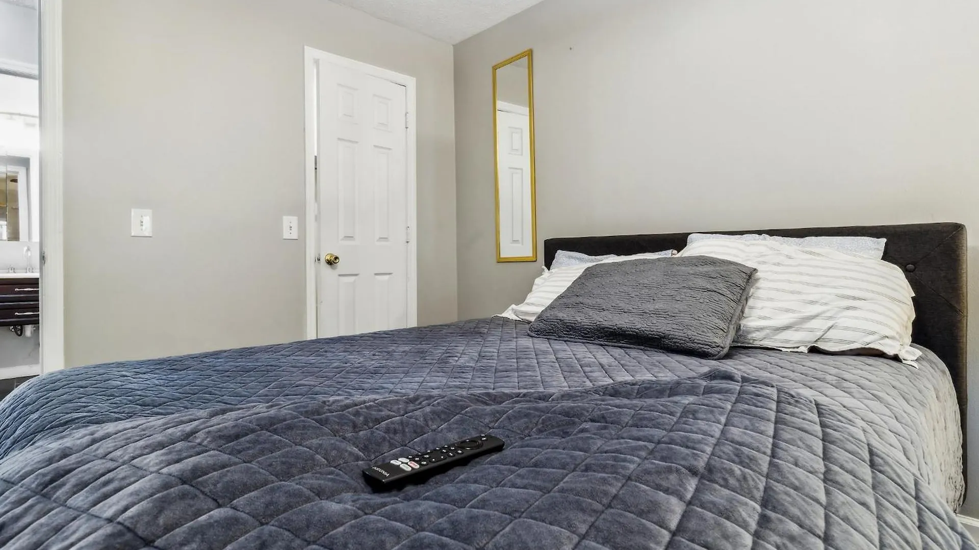 Apartment Cozy Nashville Condo - Pets Welcome, Free Park USA